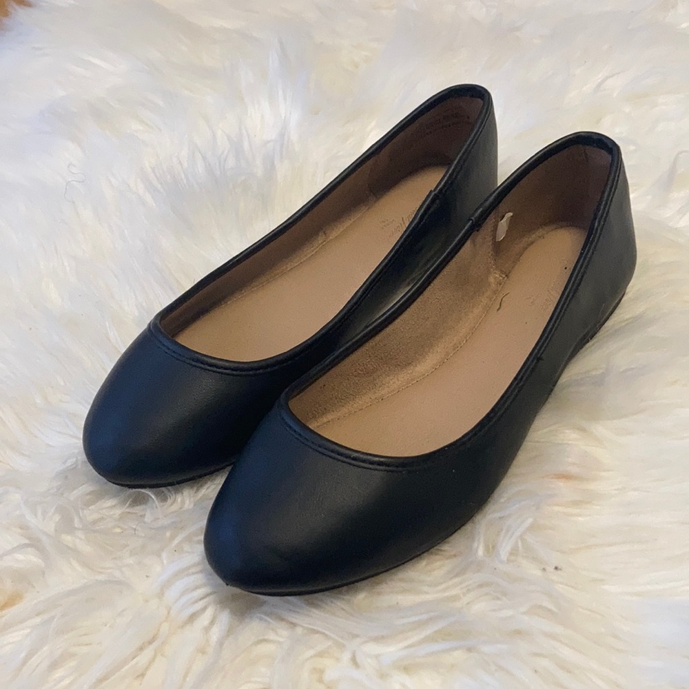 Black flats